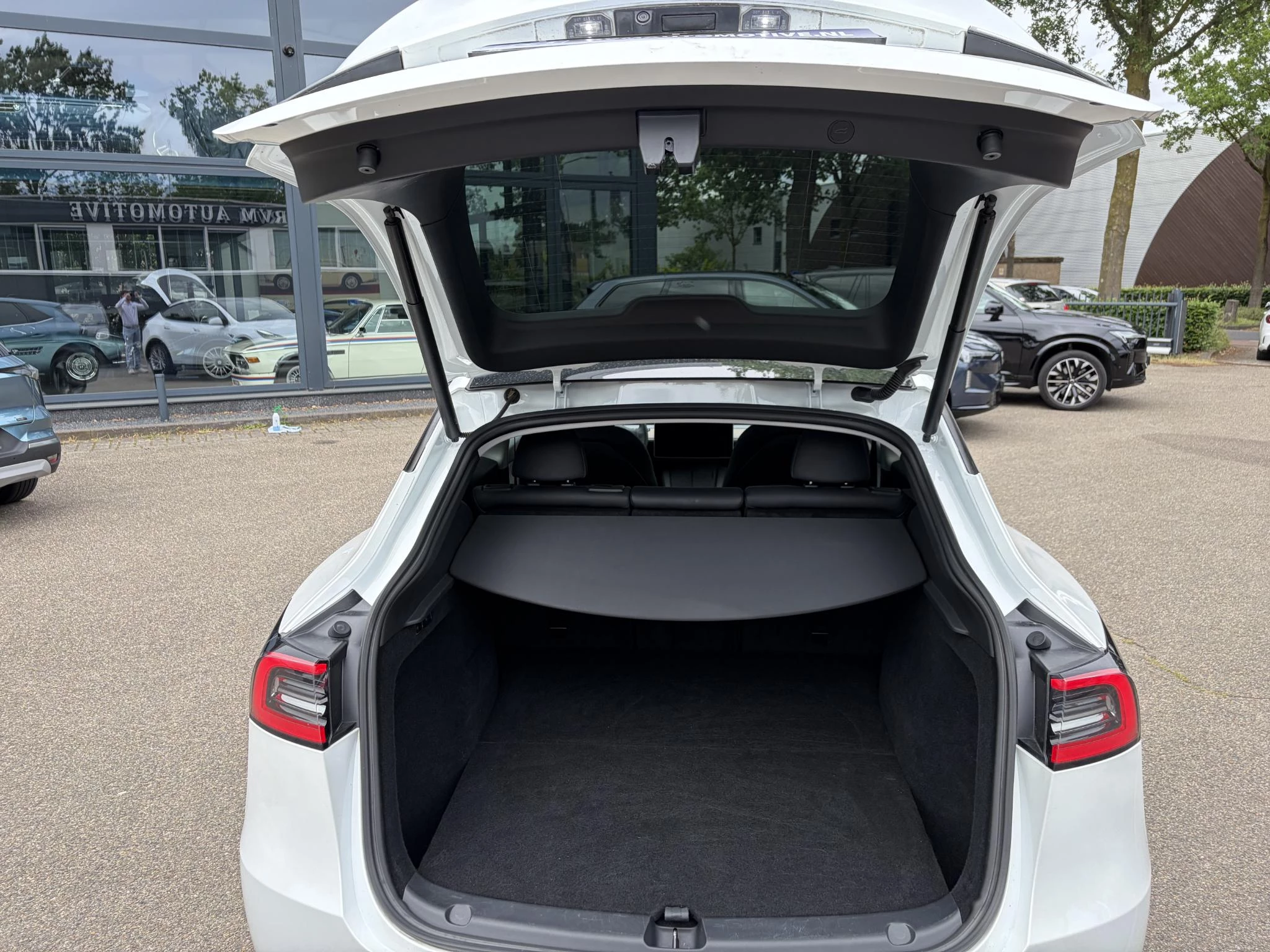 Hoofdafbeelding Tesla Model Y
