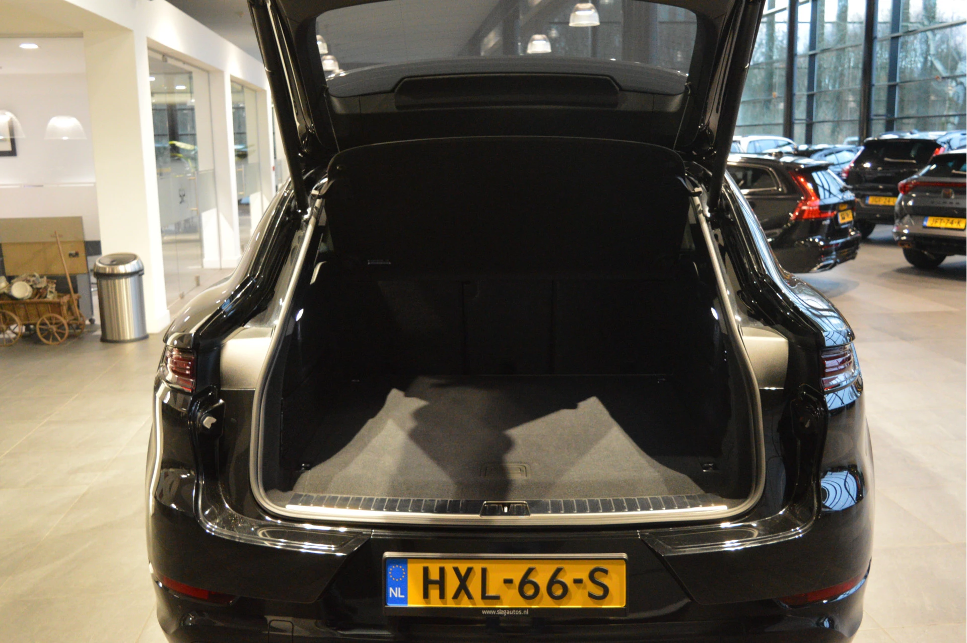 Hoofdafbeelding Porsche Cayenne