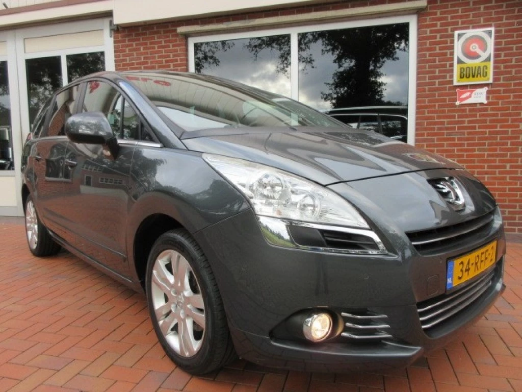 Hoofdafbeelding Peugeot 5008