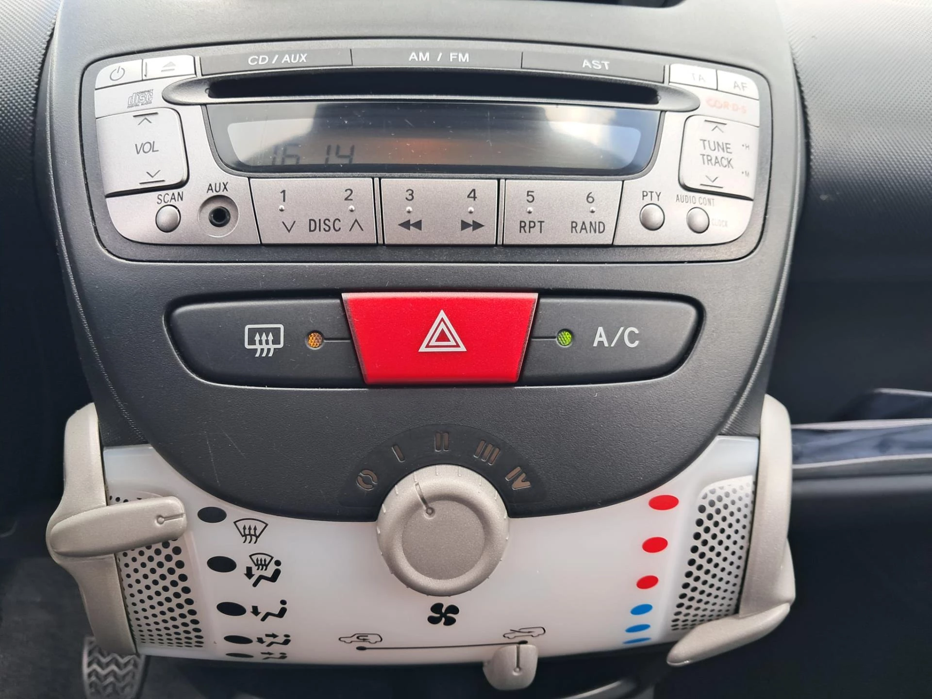 Hoofdafbeelding Peugeot 107
