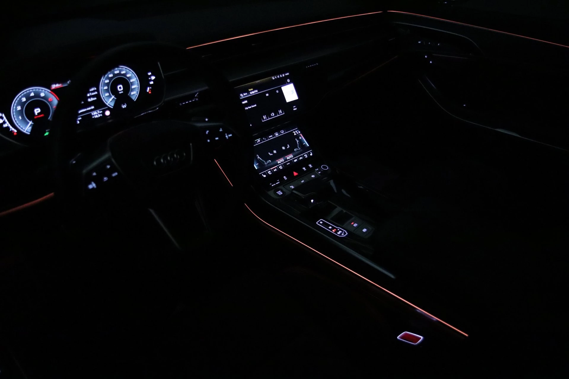 Hoofdafbeelding Audi A8