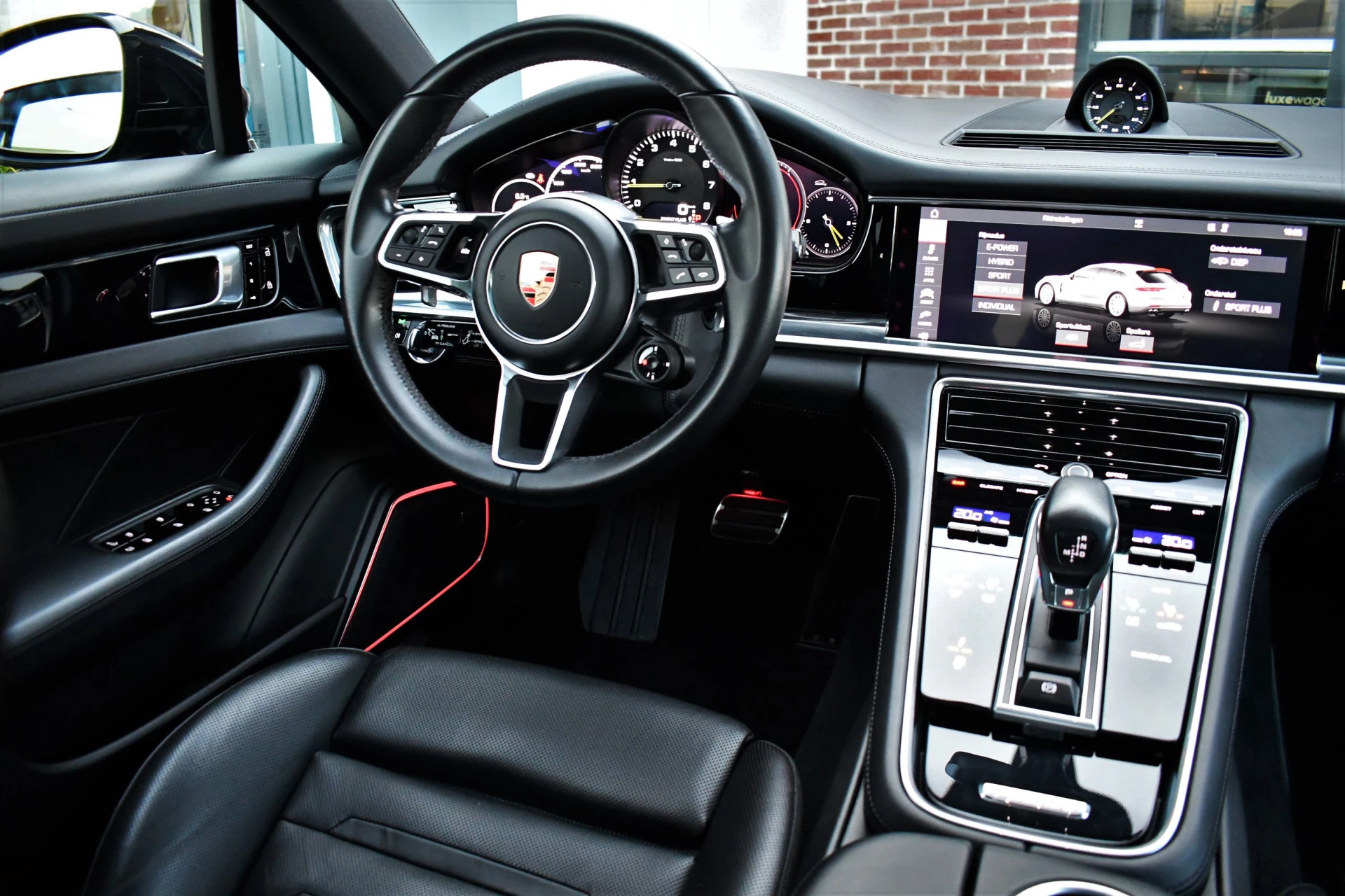 Hoofdafbeelding Porsche Panamera