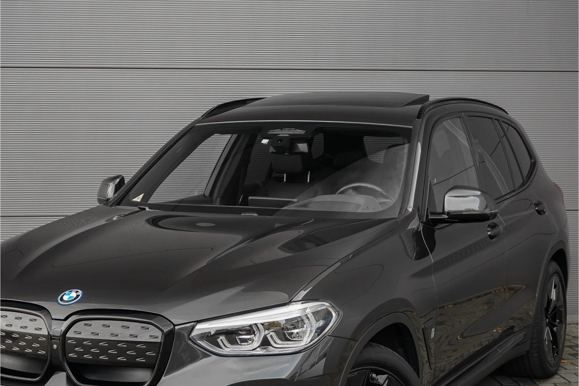 Hoofdafbeelding BMW iX3