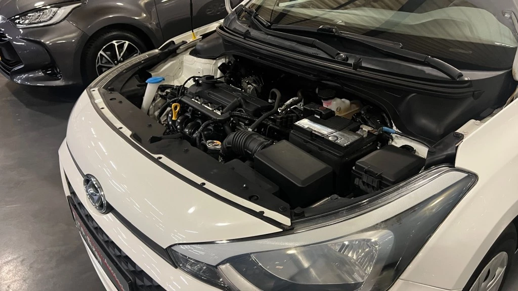 Hoofdafbeelding Hyundai i20