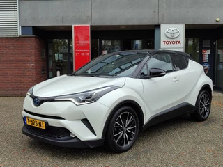 Toyota C-HR 1.8 Hybrid EXECUTIVE BI-TONE BLIND SPOT JBL-AUDIO PARK-SENSOREN KEYLESS NAVI CAMERA BLUETOOTH STOELVERW