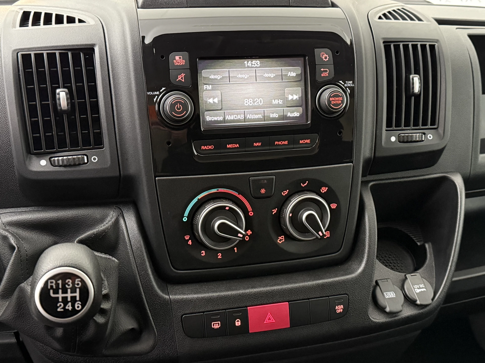 Hoofdafbeelding Peugeot Boxer