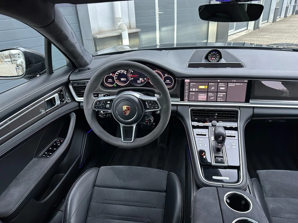 Hoofdafbeelding Porsche Panamera