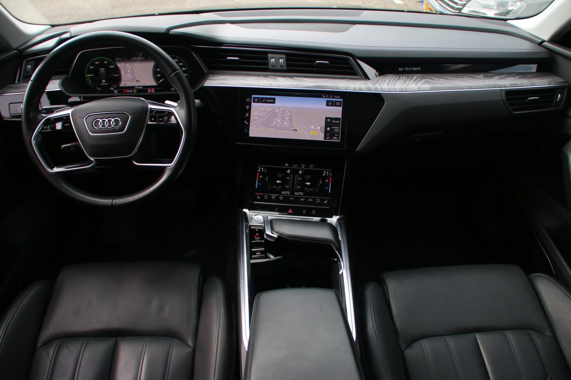 Hoofdafbeelding Audi e-tron