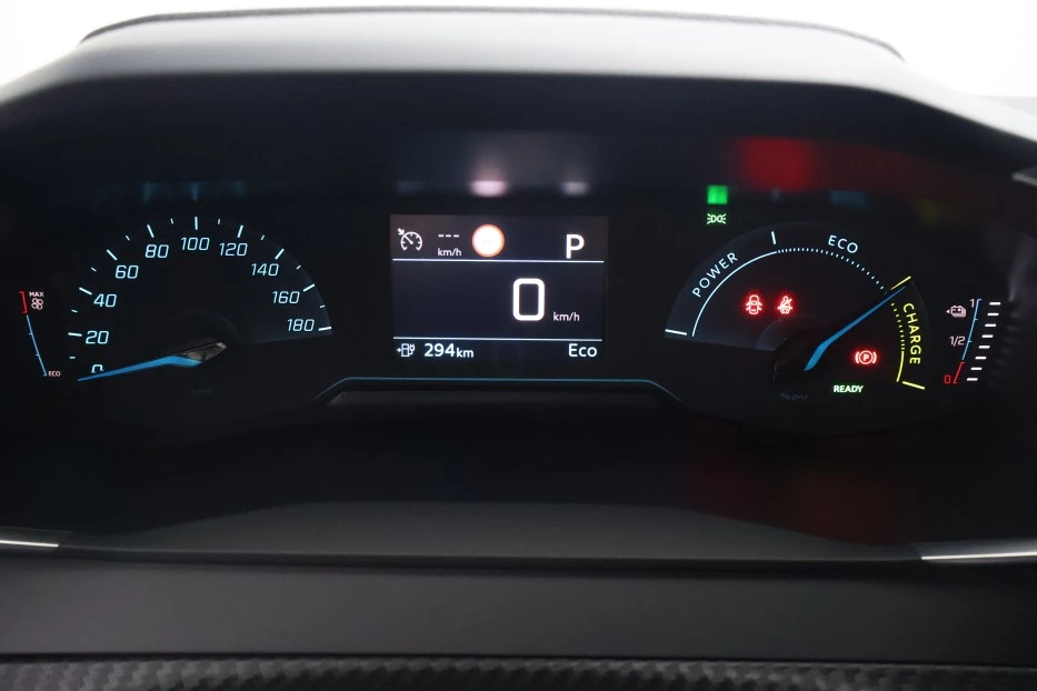 Hoofdafbeelding Peugeot e-208