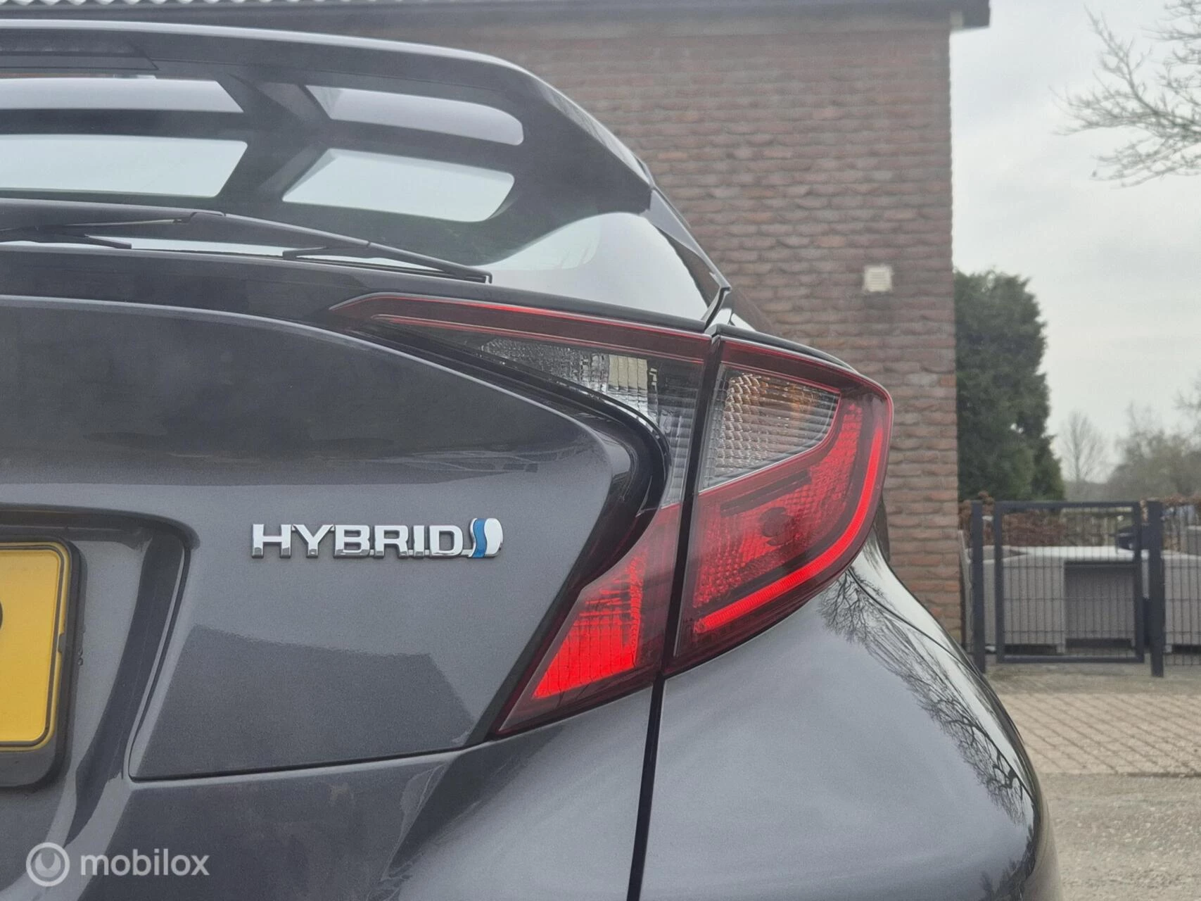 Hoofdafbeelding Toyota C-HR