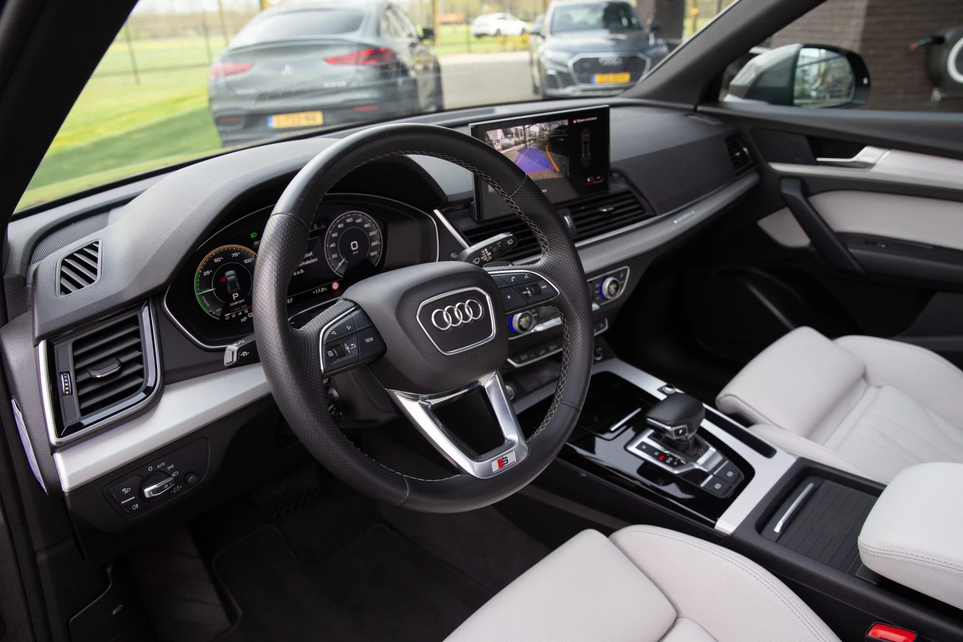 Hoofdafbeelding Audi Q5