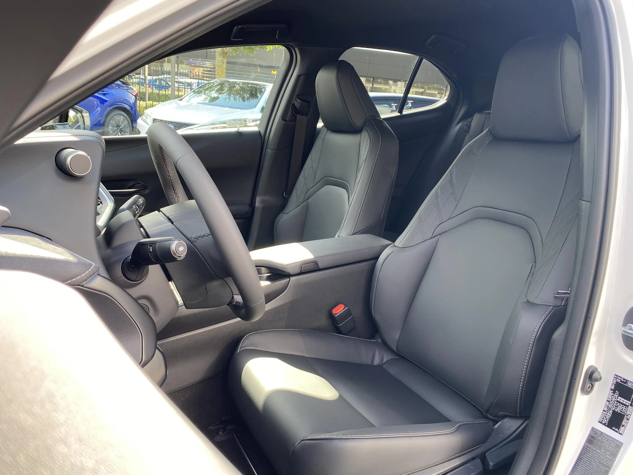 Hoofdafbeelding Lexus UX