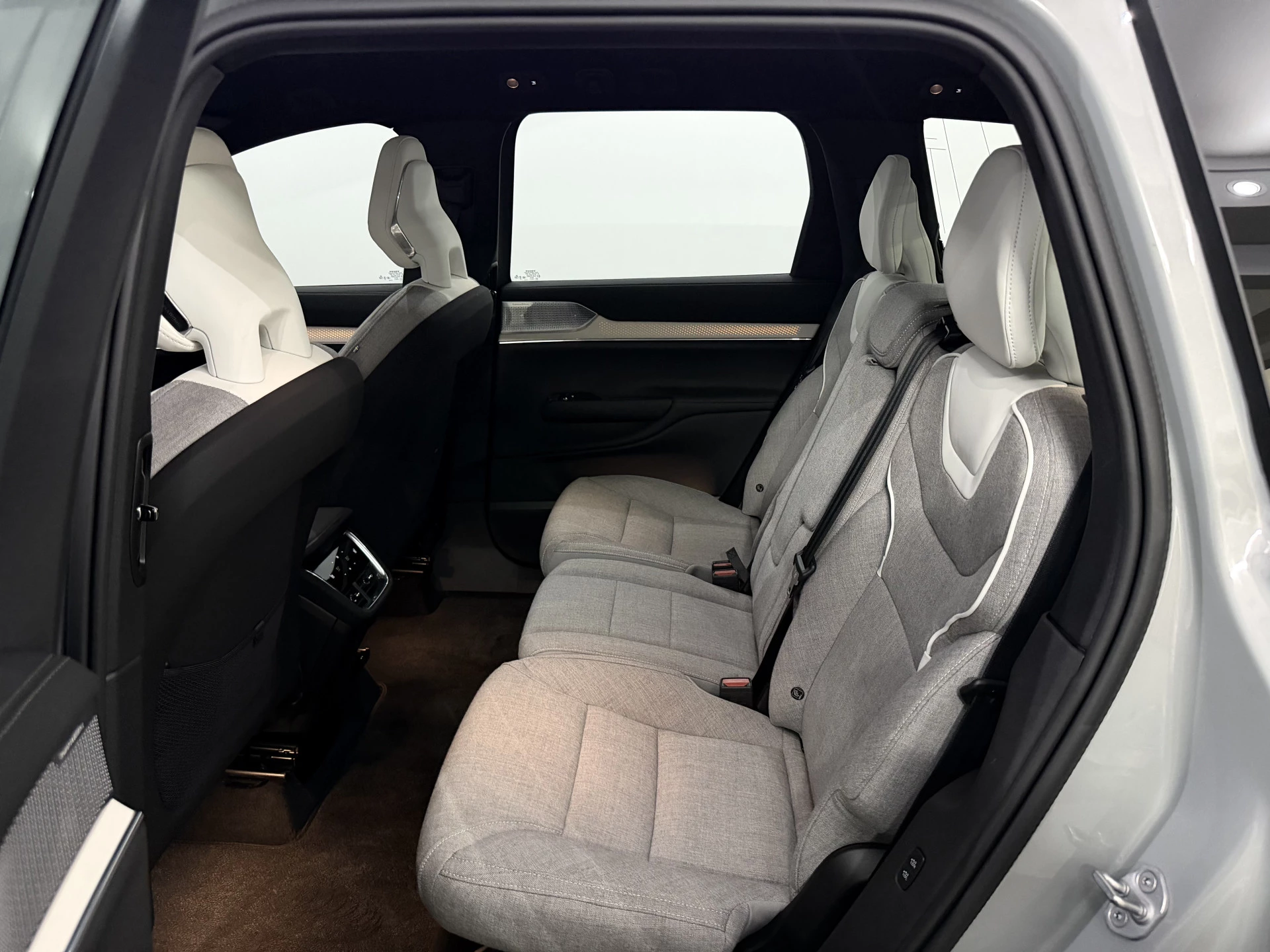 Hoofdafbeelding Volvo EX90