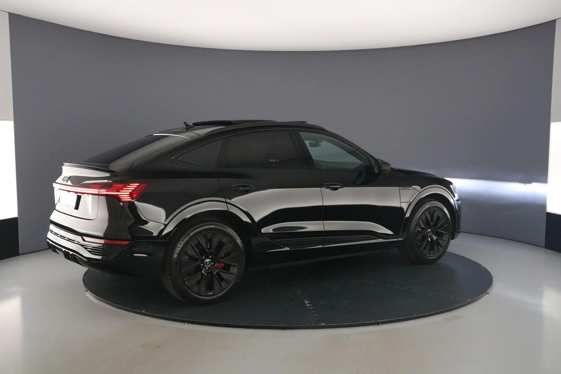 Hoofdafbeelding Audi Q8 Sportback e-tron