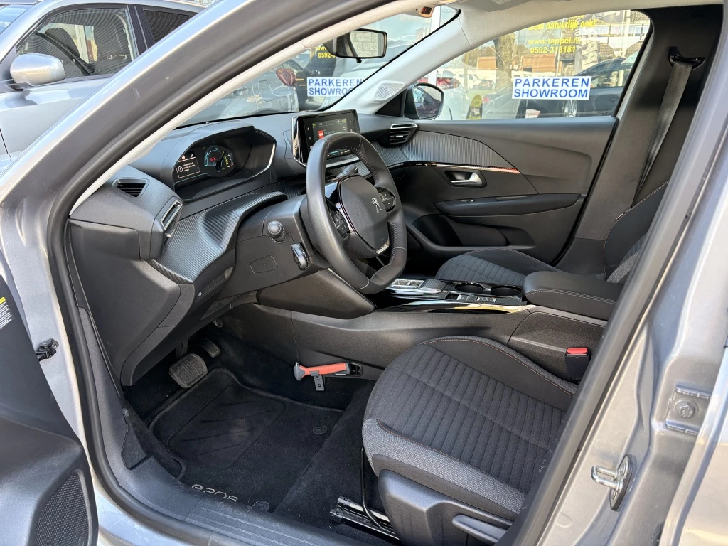 Hoofdafbeelding Peugeot e-208