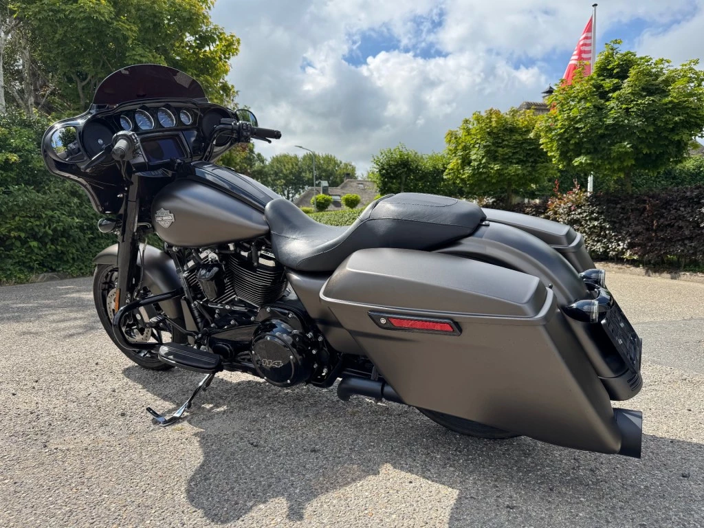 Hoofdafbeelding Harley-Davidson Street Glide