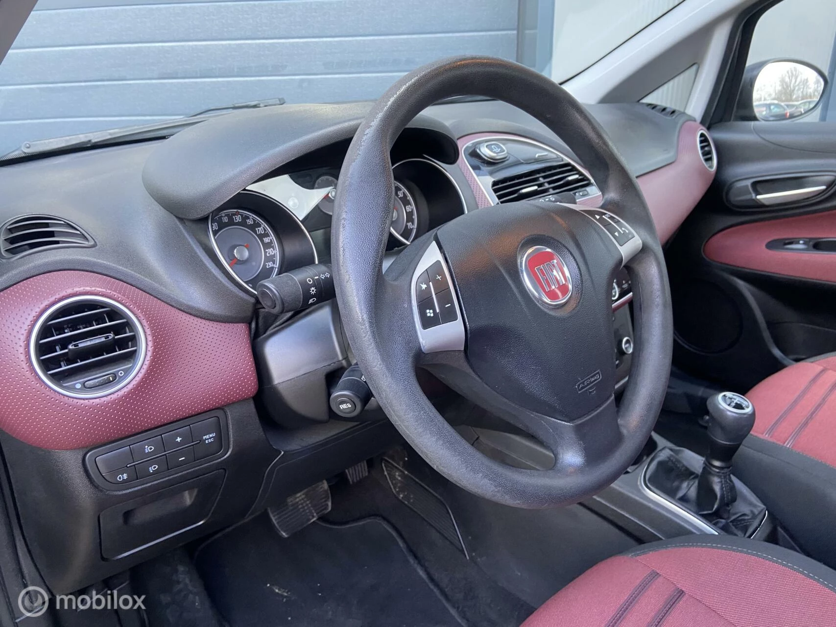 Hoofdafbeelding Fiat Punto