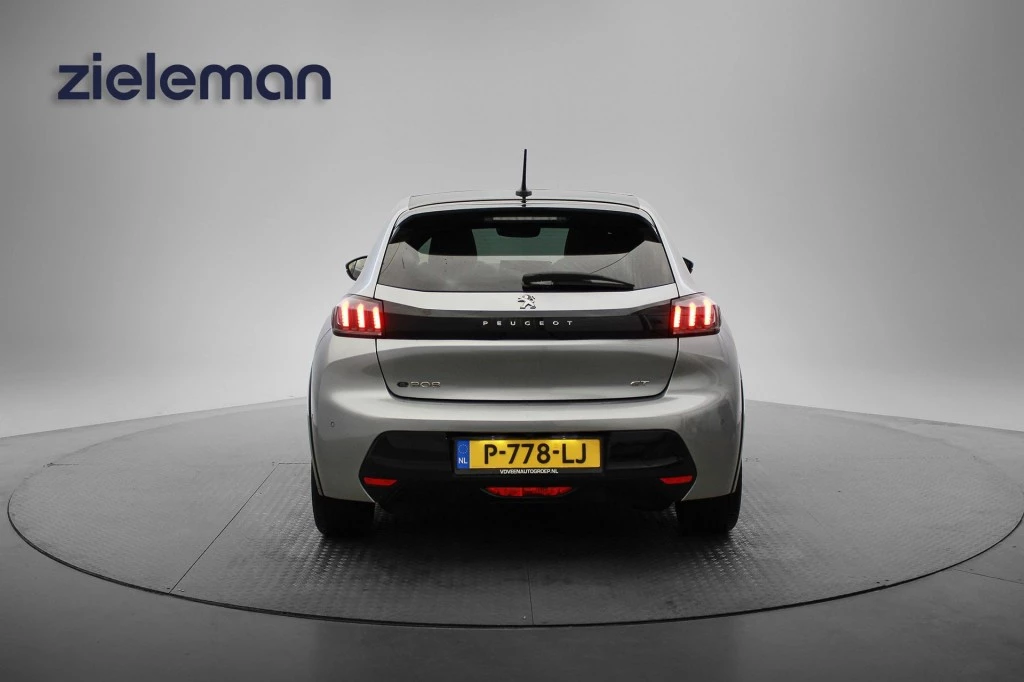 Hoofdafbeelding Peugeot e-208