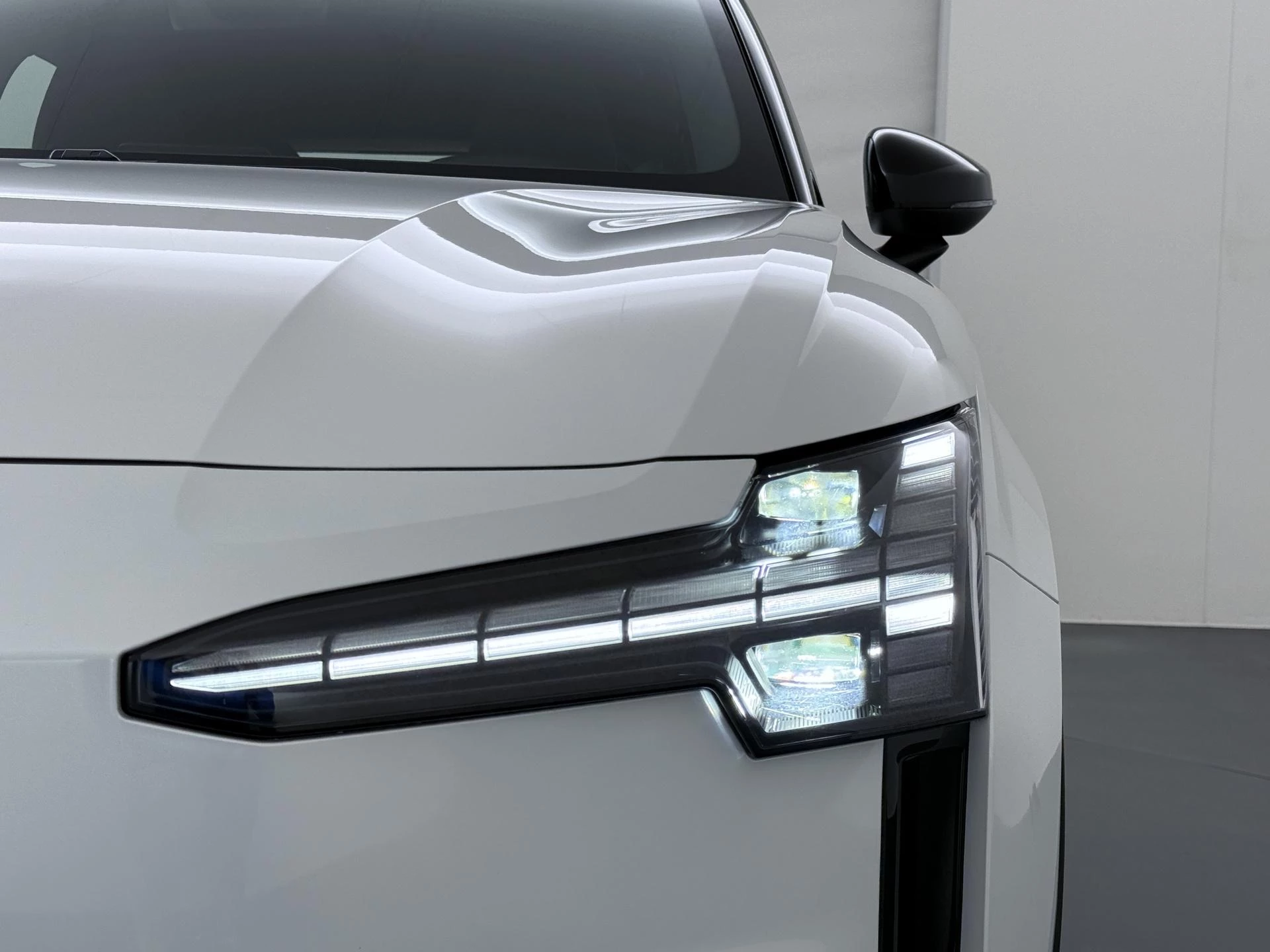 Hoofdafbeelding Volvo EX30