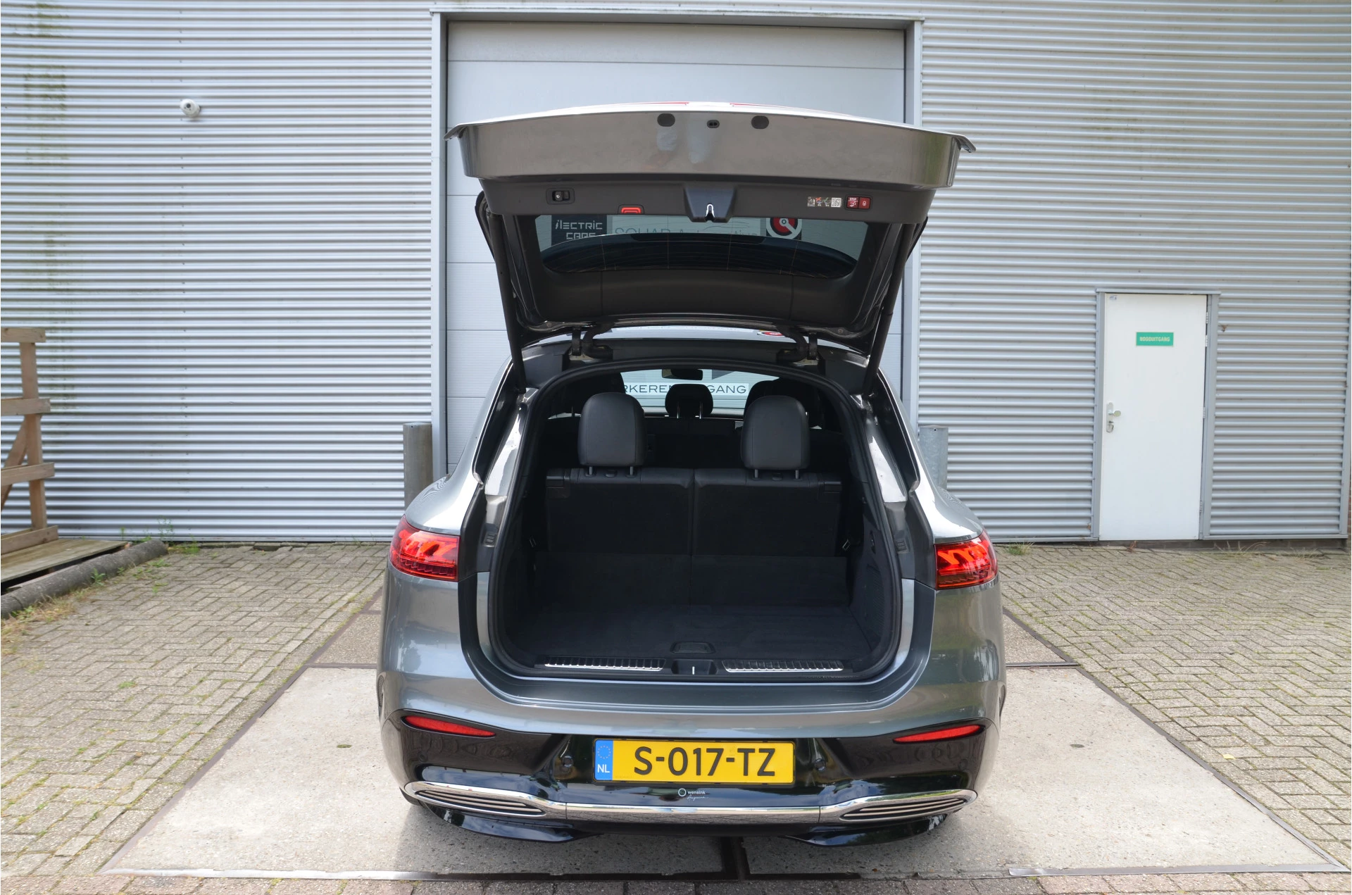 Hoofdafbeelding Mercedes-Benz EQS