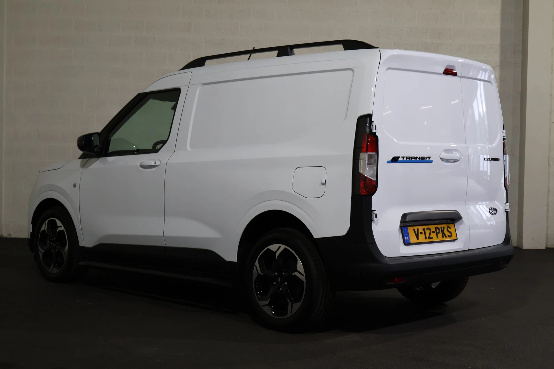 Hoofdafbeelding Ford E-Transit Courier