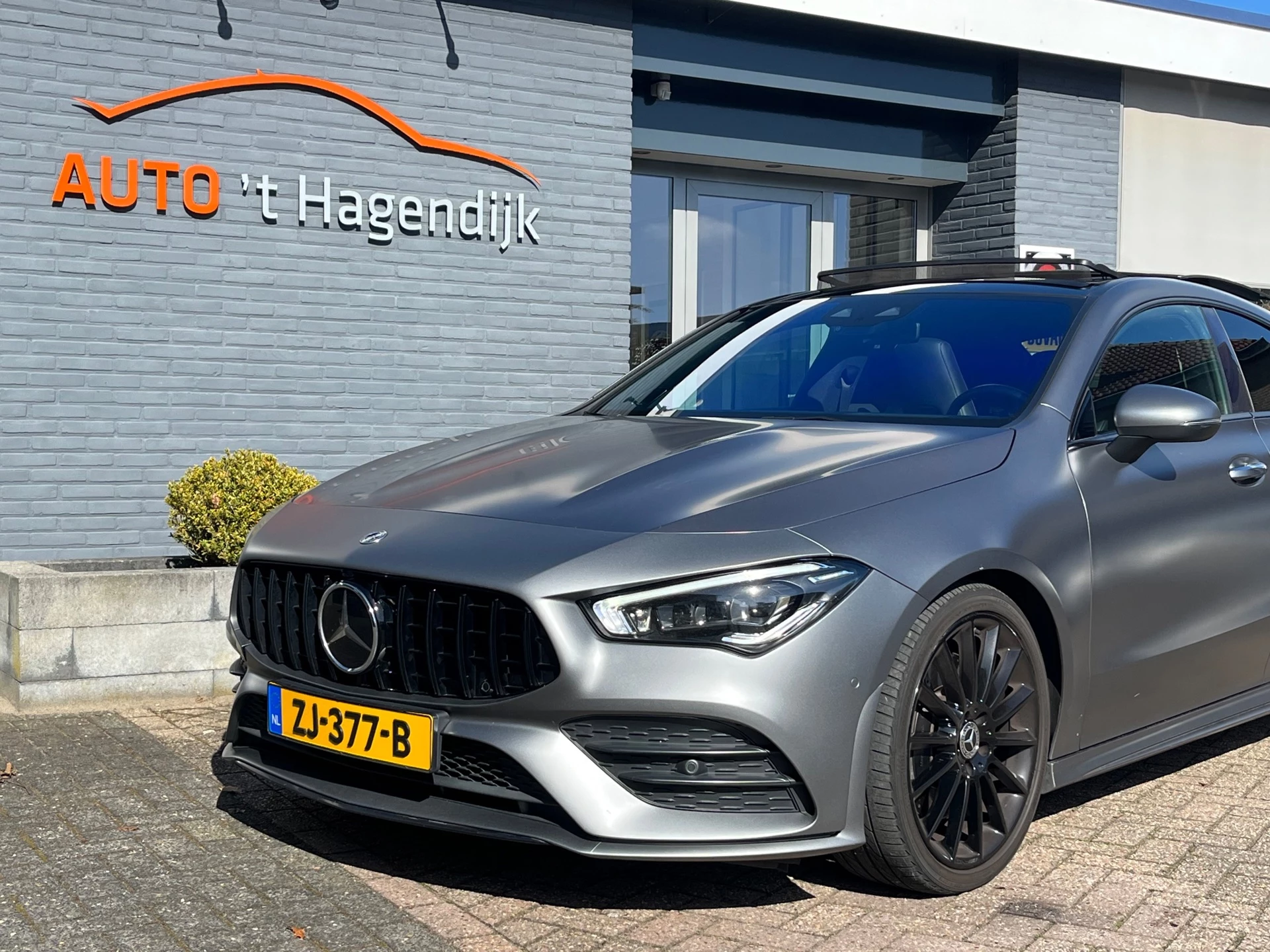 Hoofdafbeelding Mercedes-Benz CLA