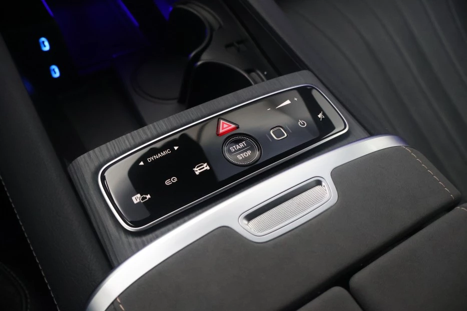 Hoofdafbeelding Mercedes-Benz EQS