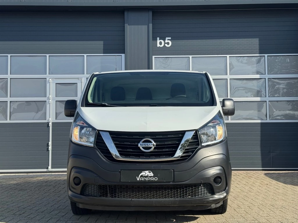 Hoofdafbeelding Nissan NV300