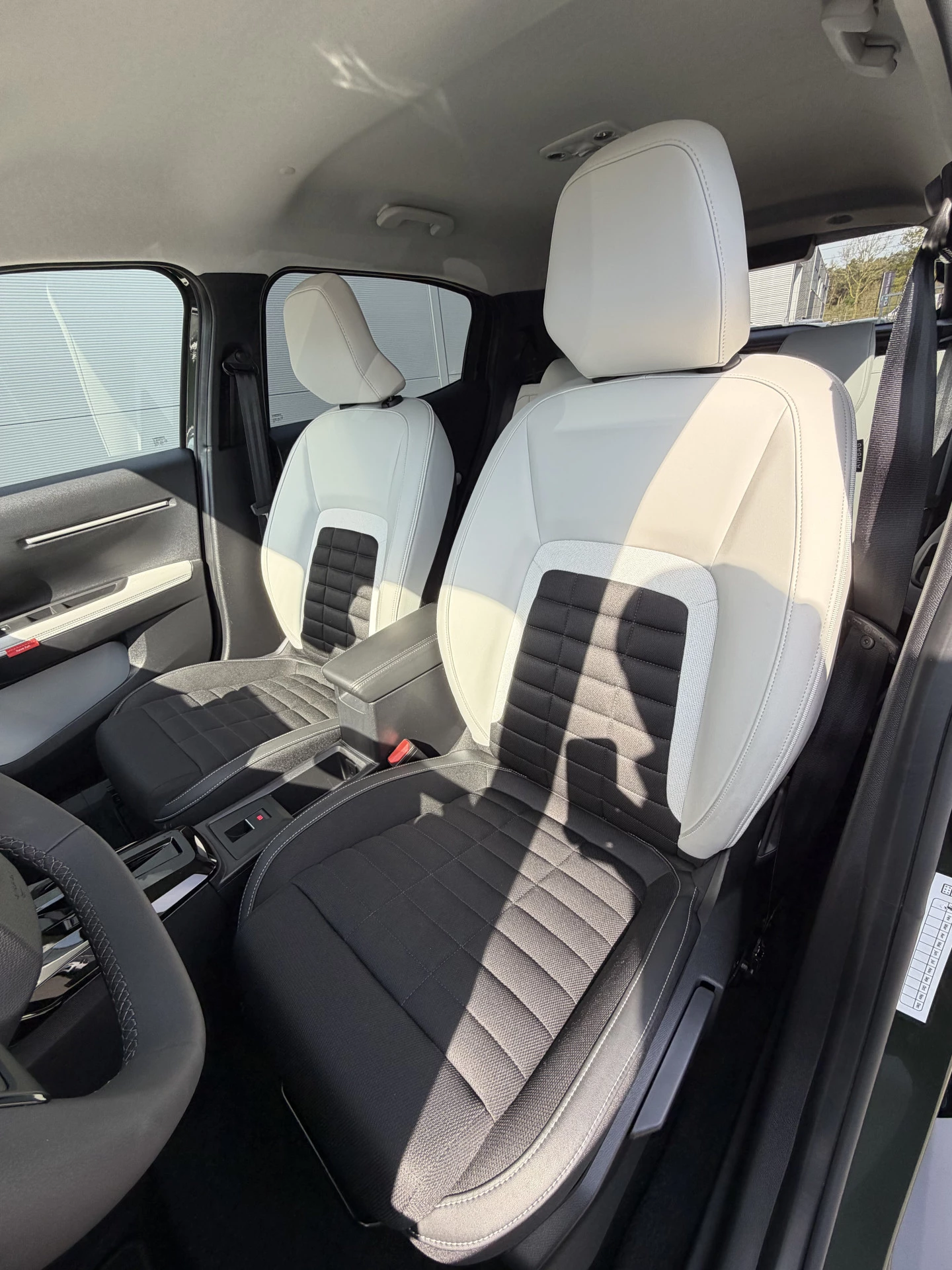 Hoofdafbeelding Citroën ë-C3 Aircross