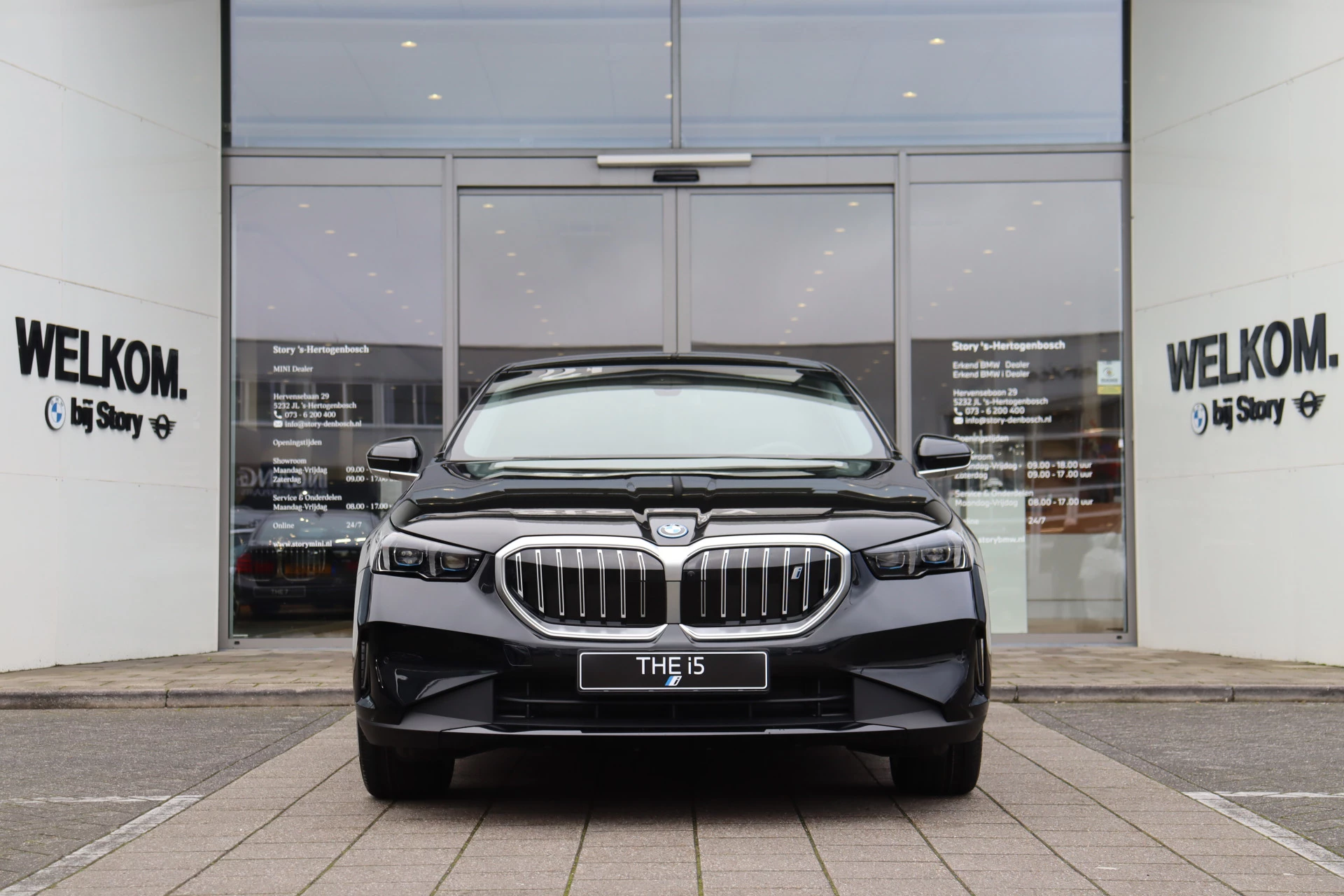 Hoofdafbeelding BMW i5