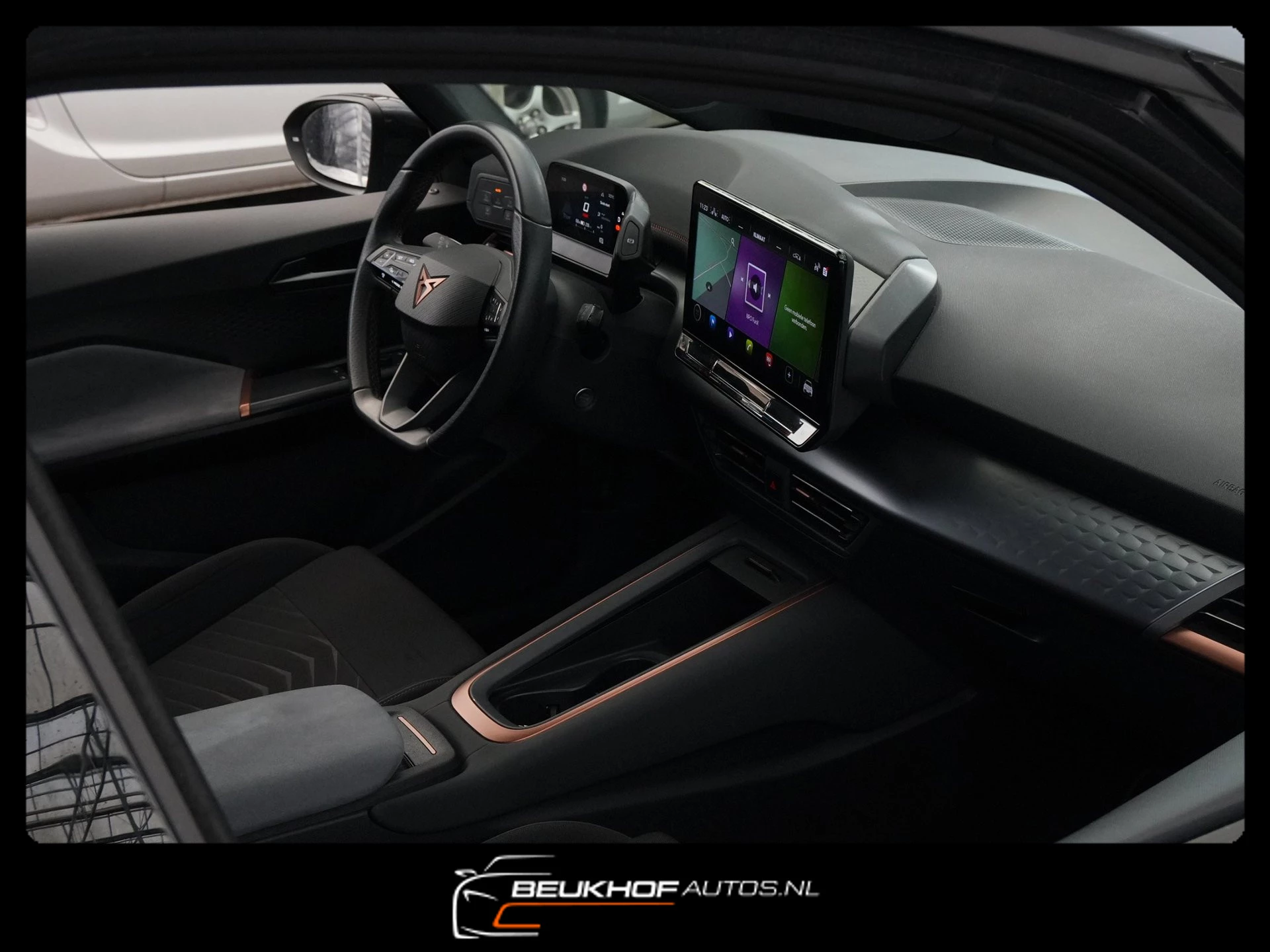 Hoofdafbeelding CUPRA Born