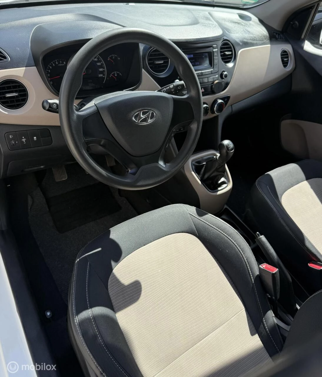 Hoofdafbeelding Hyundai i10