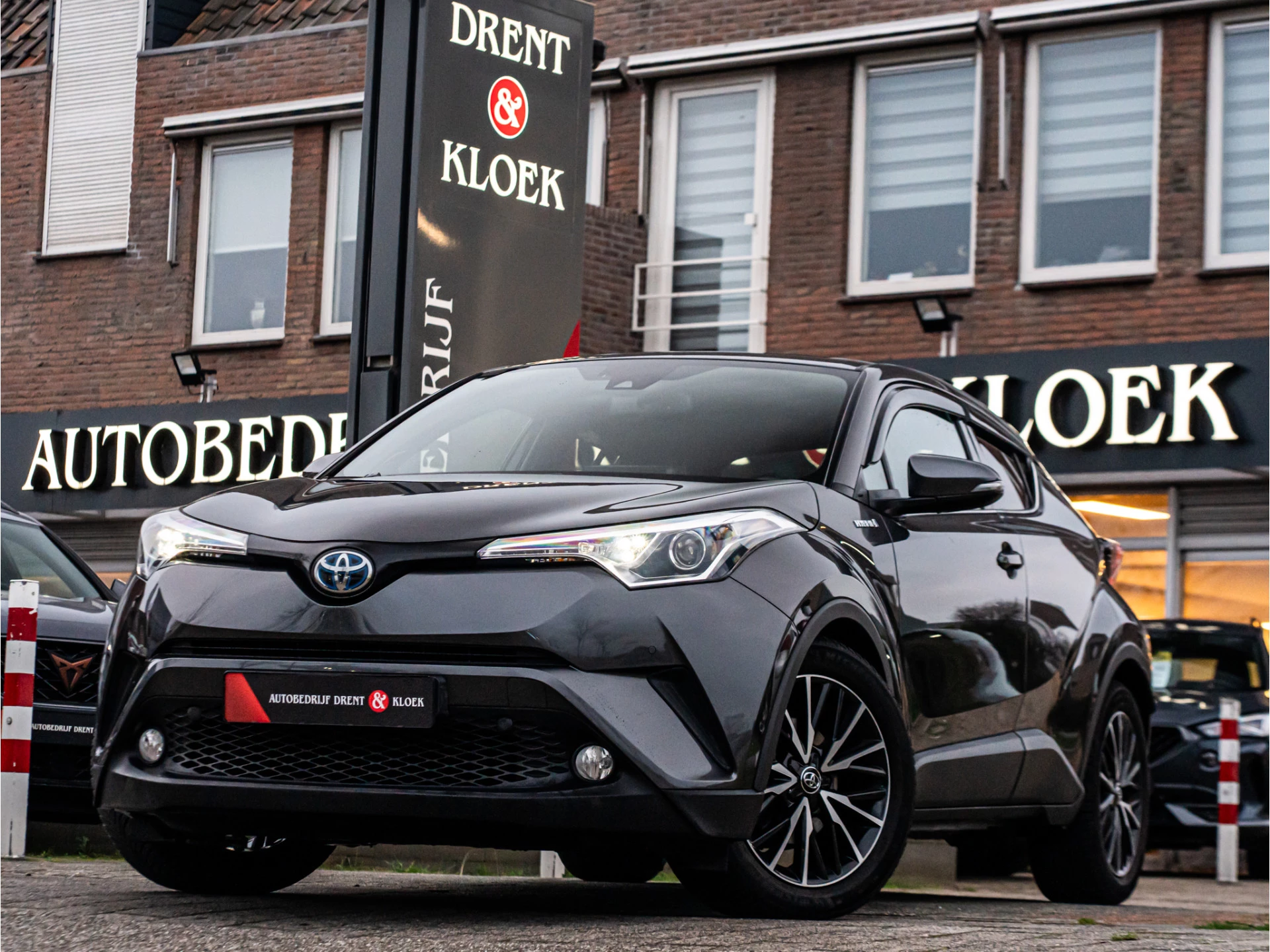 Hoofdafbeelding Toyota C-HR