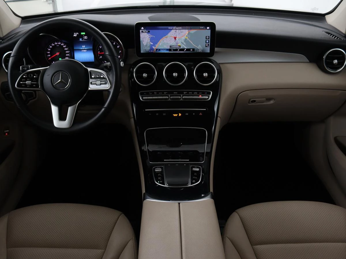 Hoofdafbeelding Mercedes-Benz GLC