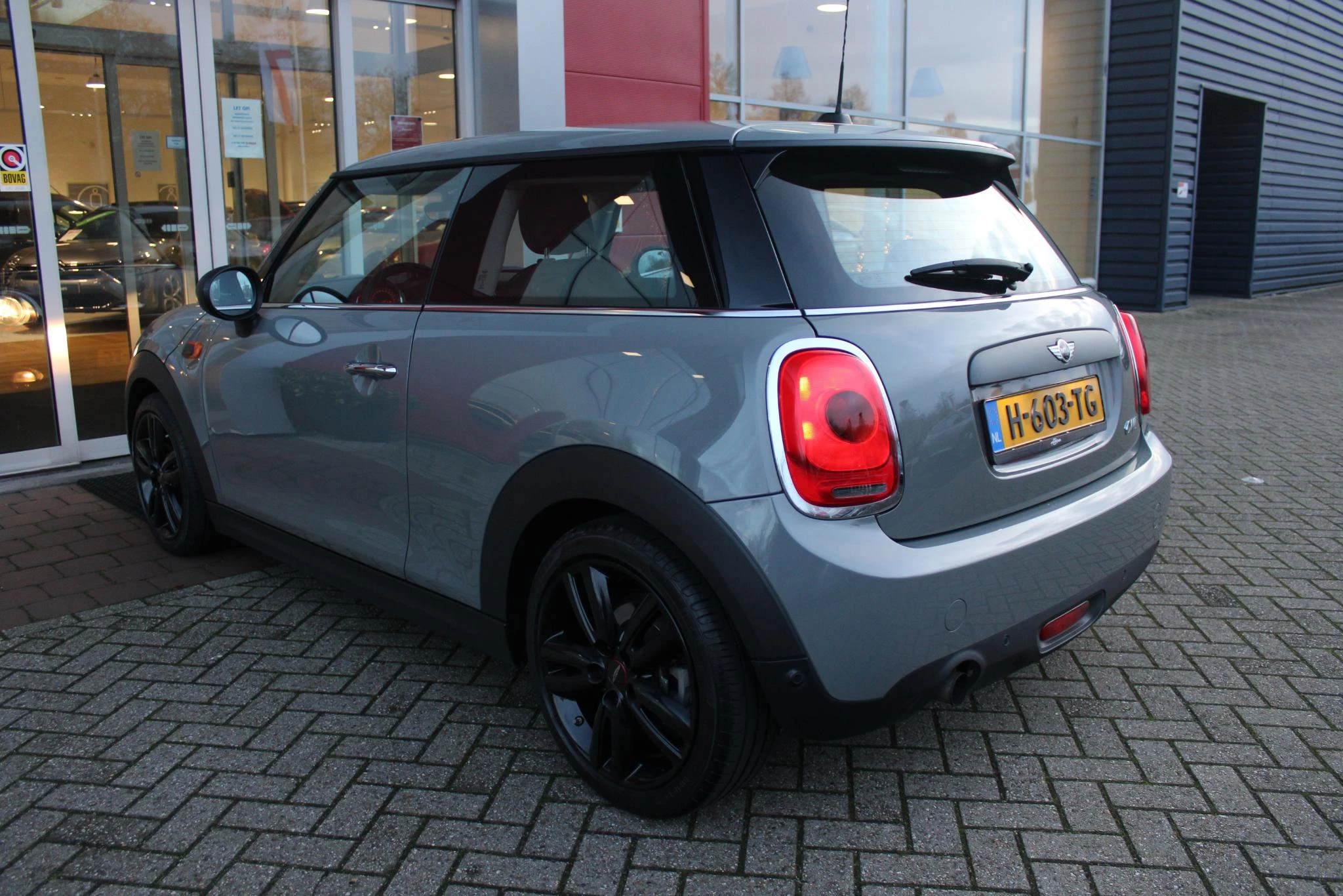 Hoofdafbeelding MINI One