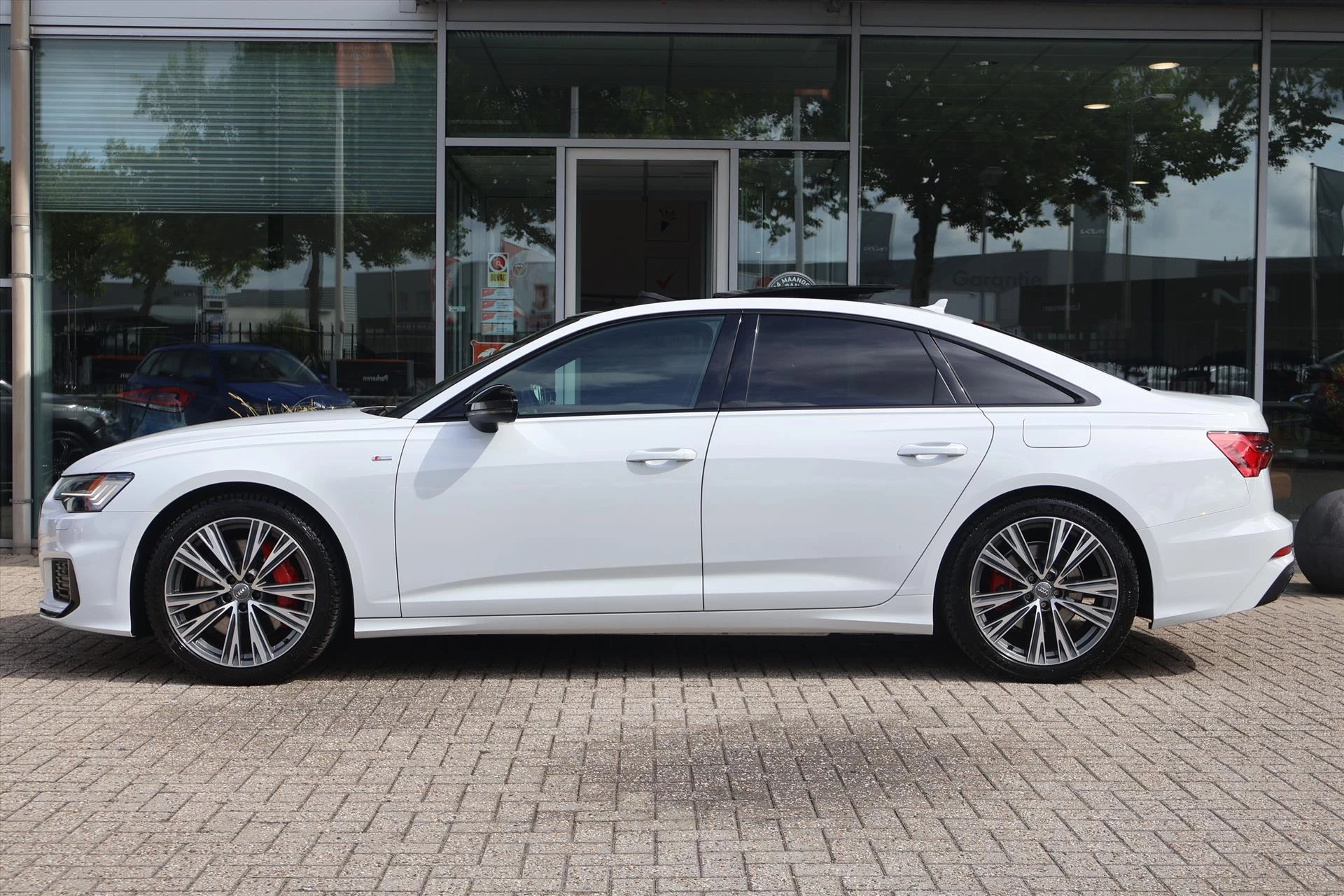 Hoofdafbeelding Audi A6