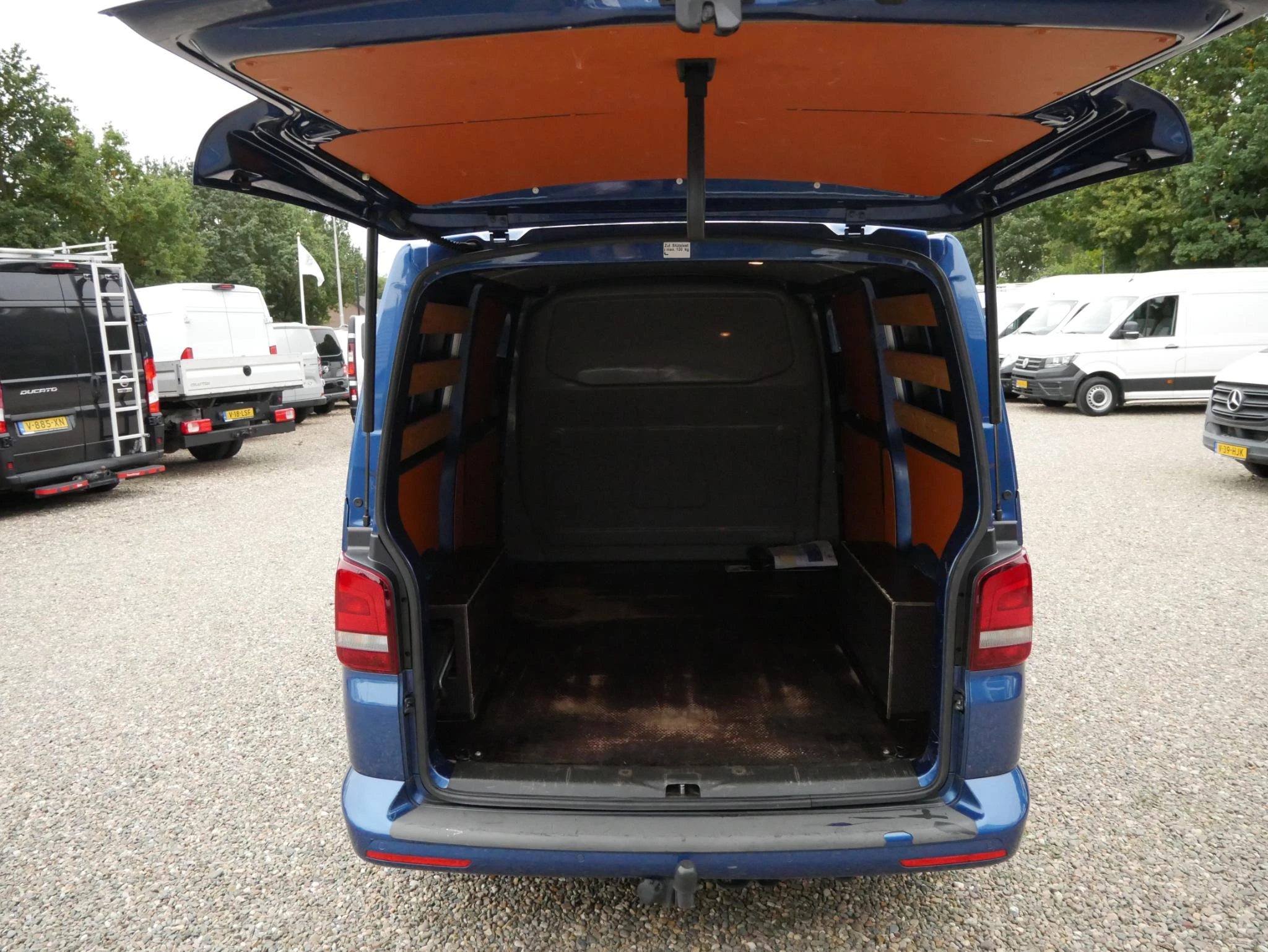 Hoofdafbeelding Volkswagen Transporter