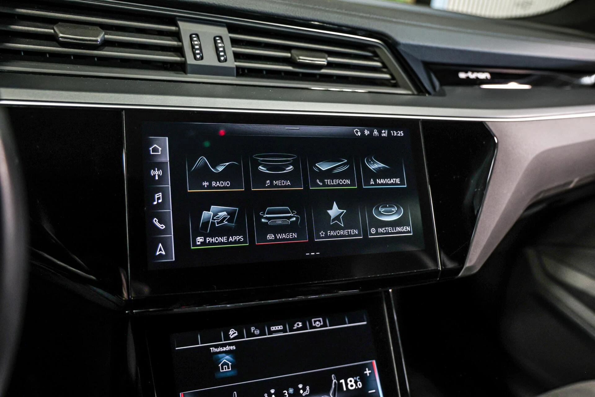 Hoofdafbeelding Audi Q8 e-tron