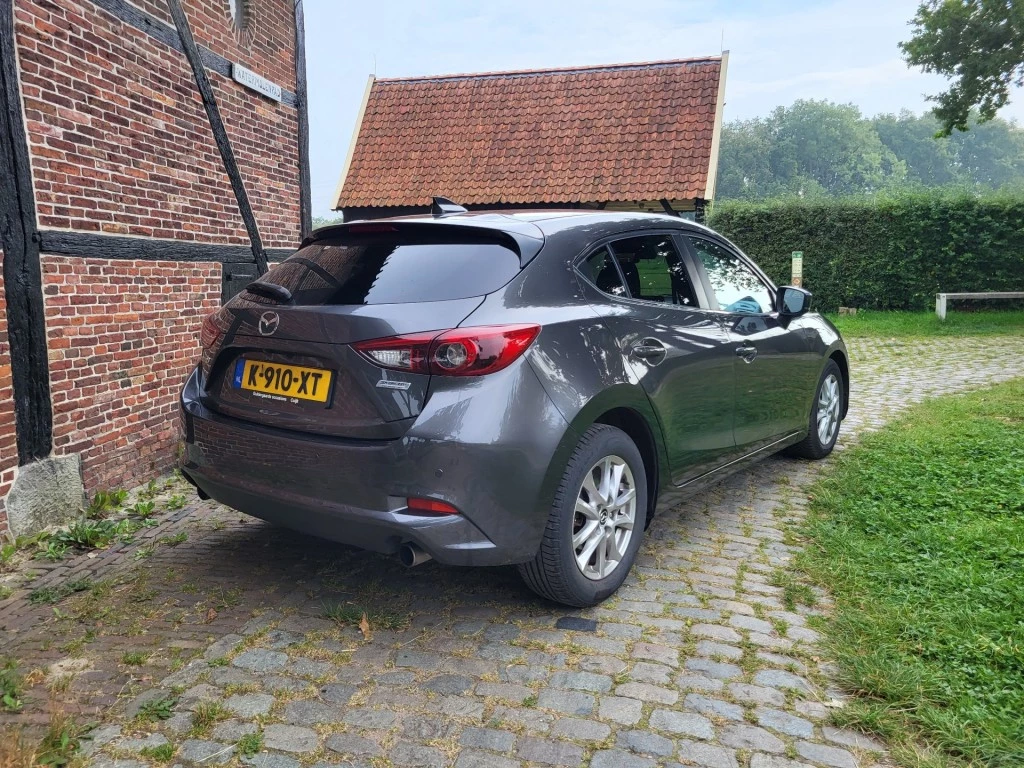 Hoofdafbeelding Mazda 3