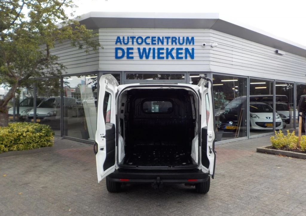 Hoofdafbeelding Opel Combo