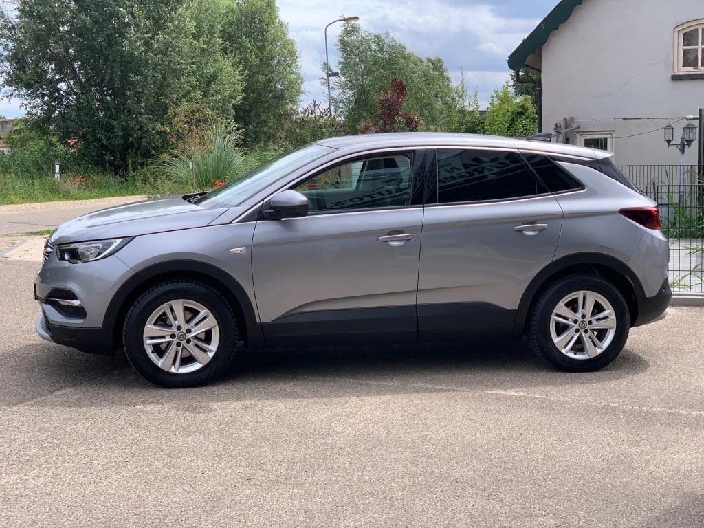 Hoofdafbeelding Opel Grandland X