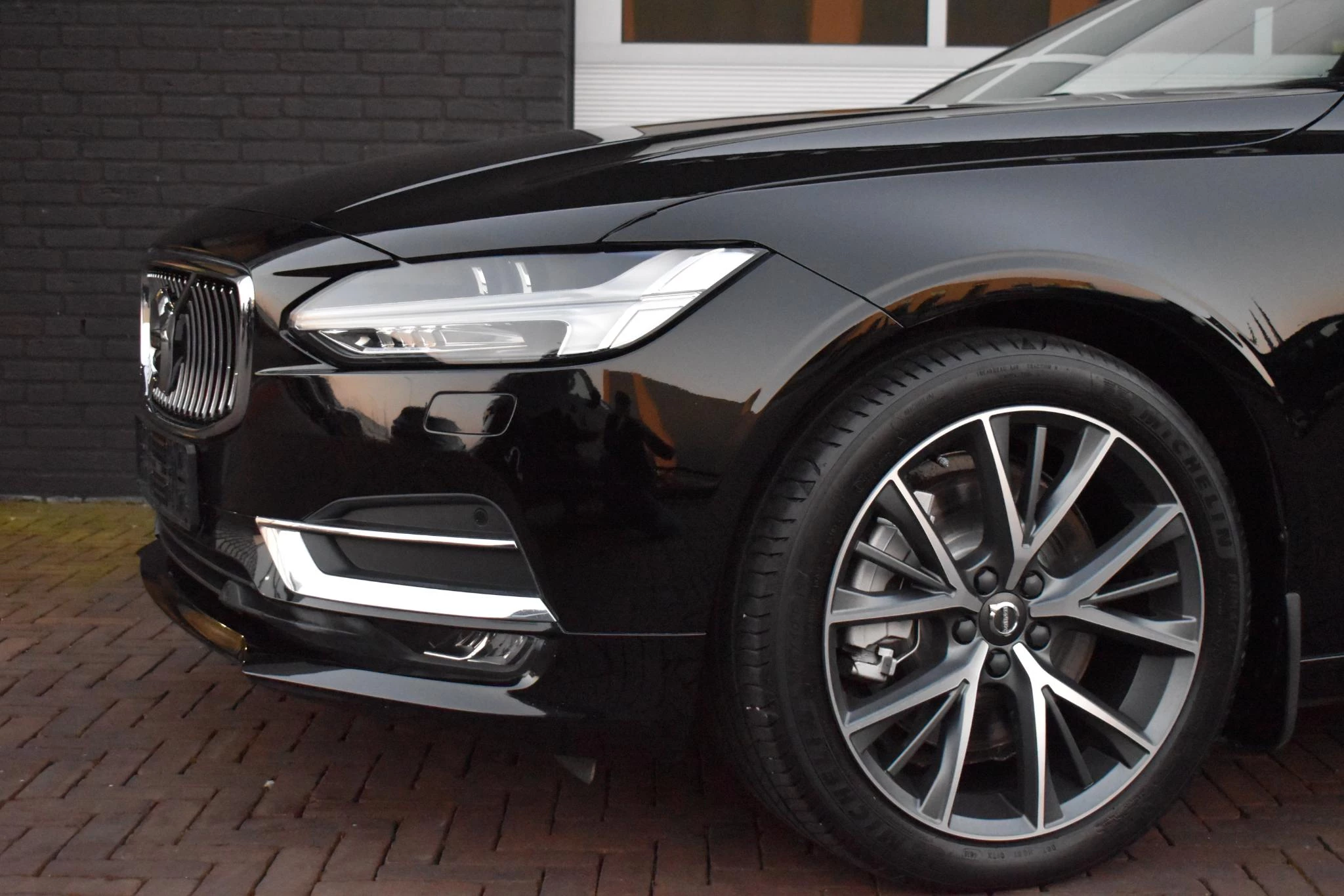 Hoofdafbeelding Volvo V90