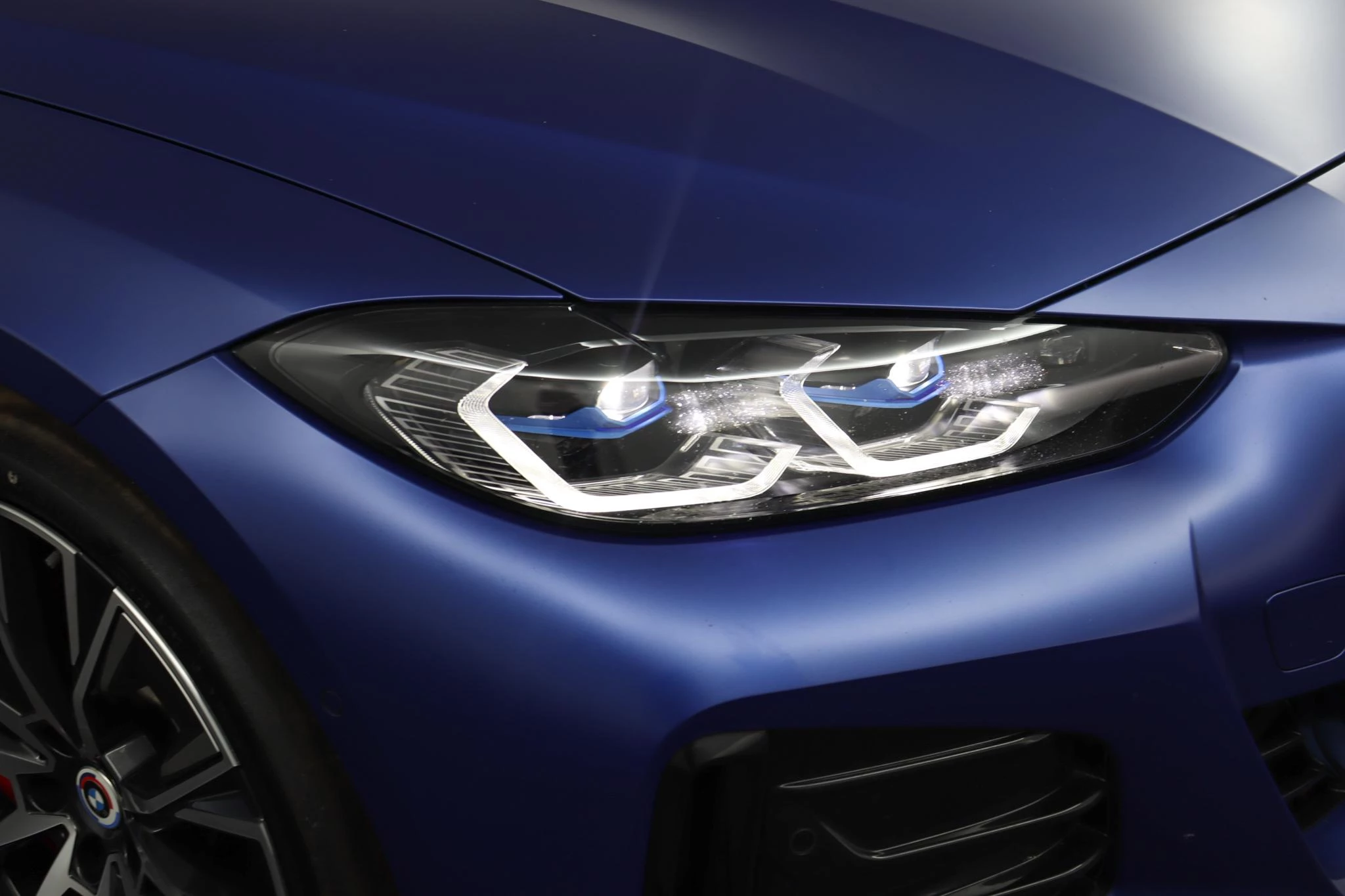 Hoofdafbeelding BMW i4