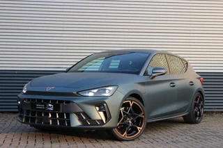 Hoofdafbeelding CUPRA Leon Cupra Leon 1.5 TSI e | 272PK | Performance | Kuipstoelen | Sfeerverlichting |