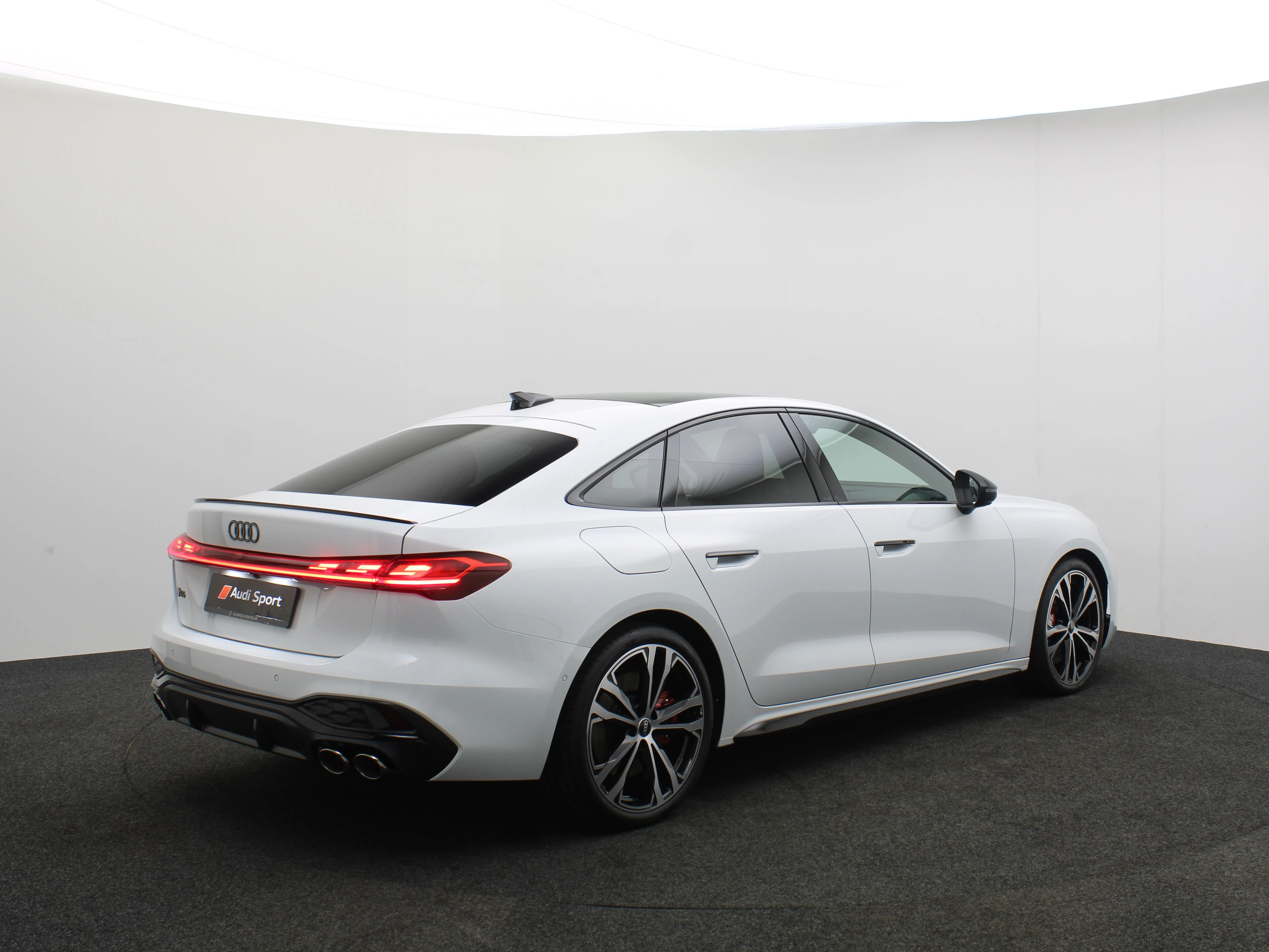Hoofdafbeelding Audi S5
