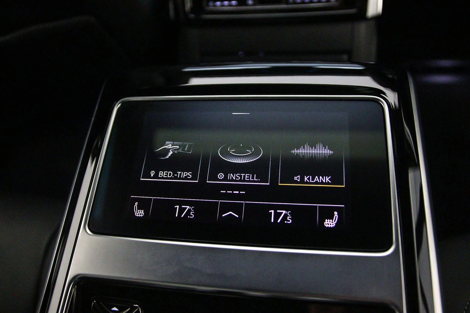 Hoofdafbeelding Audi A8