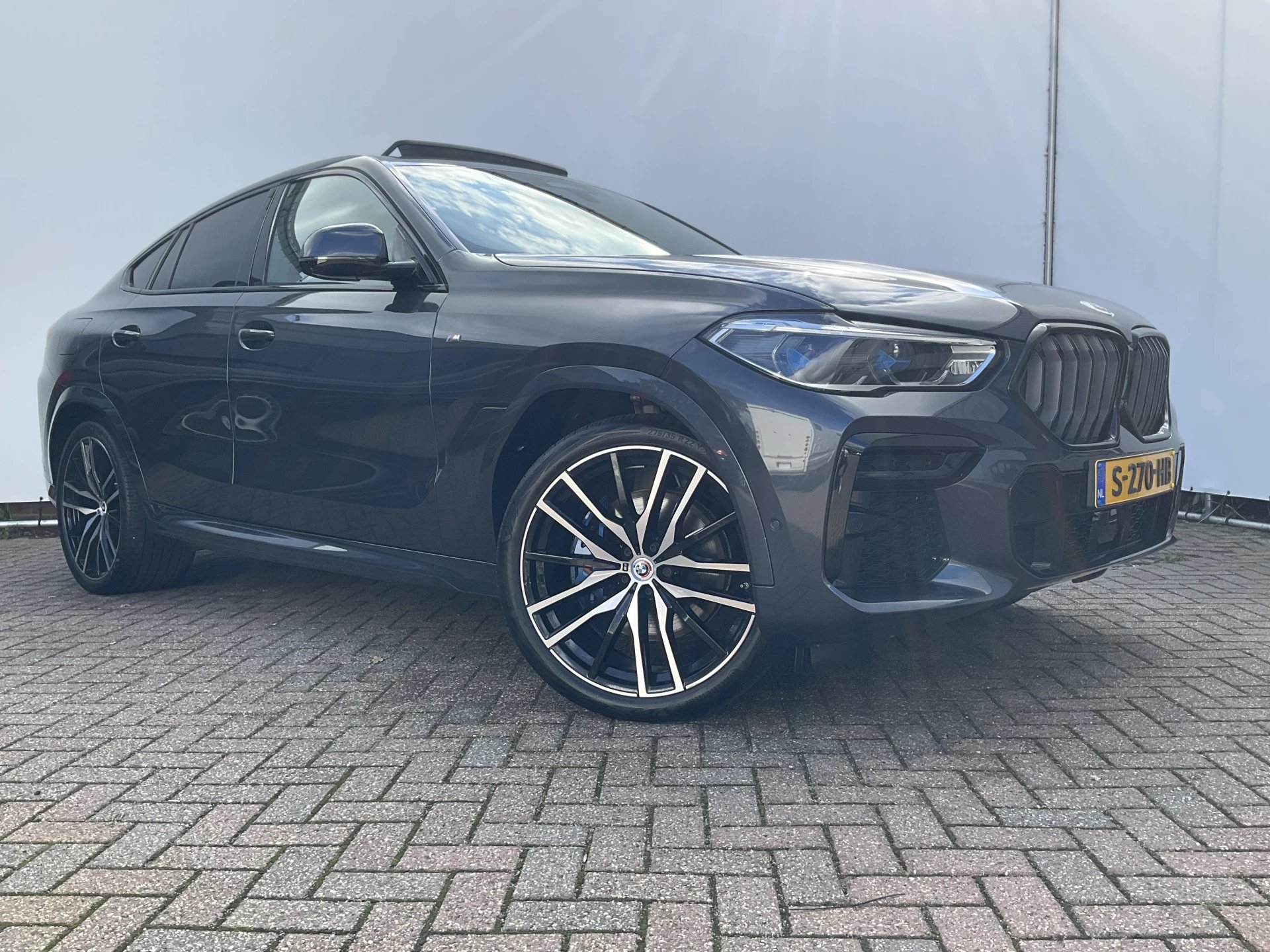 Hoofdafbeelding BMW X6