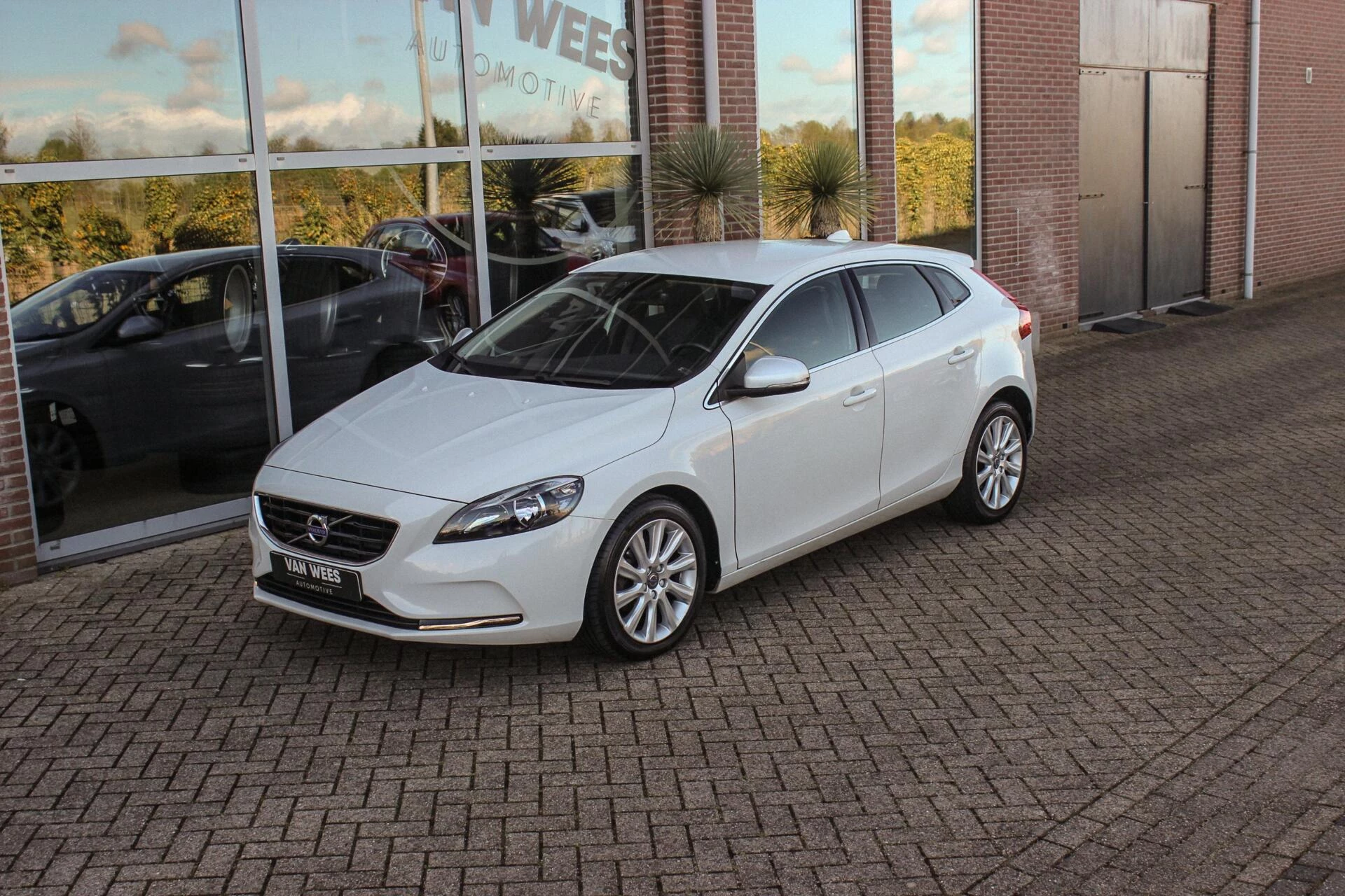 Hoofdafbeelding Volvo V40