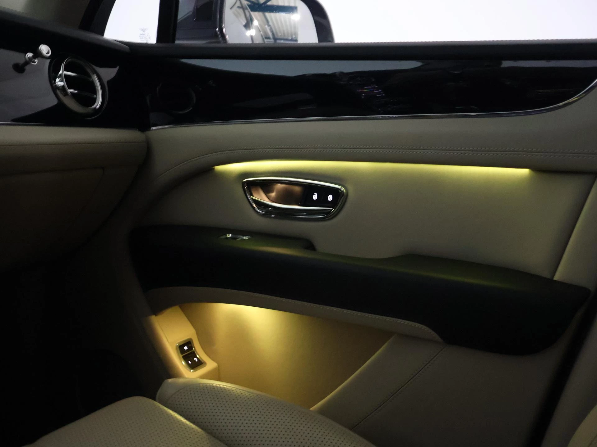 Hoofdafbeelding Bentley Bentayga