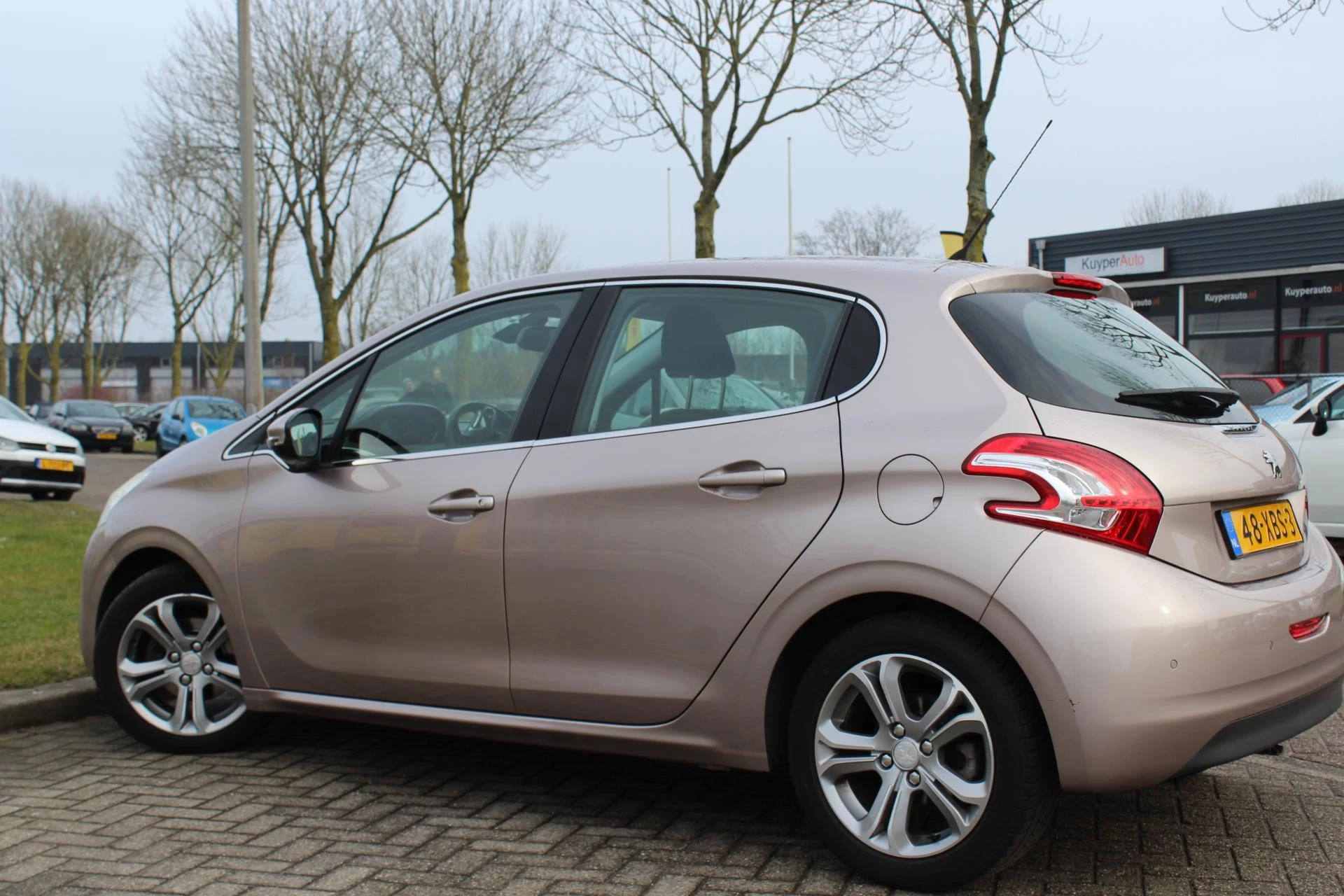 Hoofdafbeelding Peugeot 208